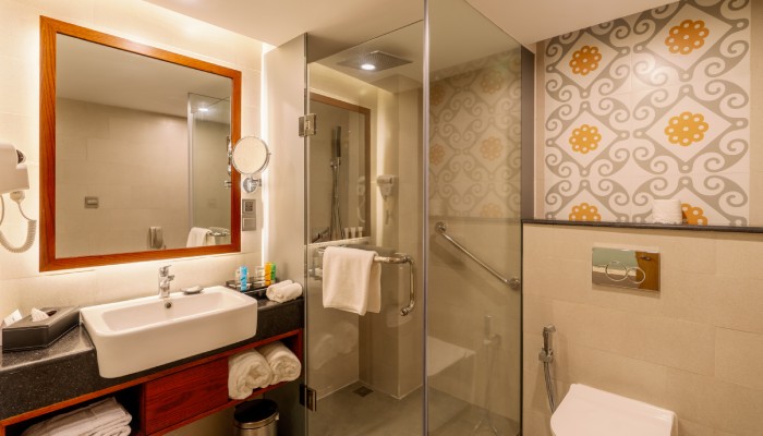 Premium sea view washroom